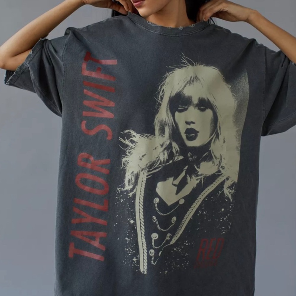 Taylor Swift x Urban Outfitters Red (Taylor’s Version) T-Shirt